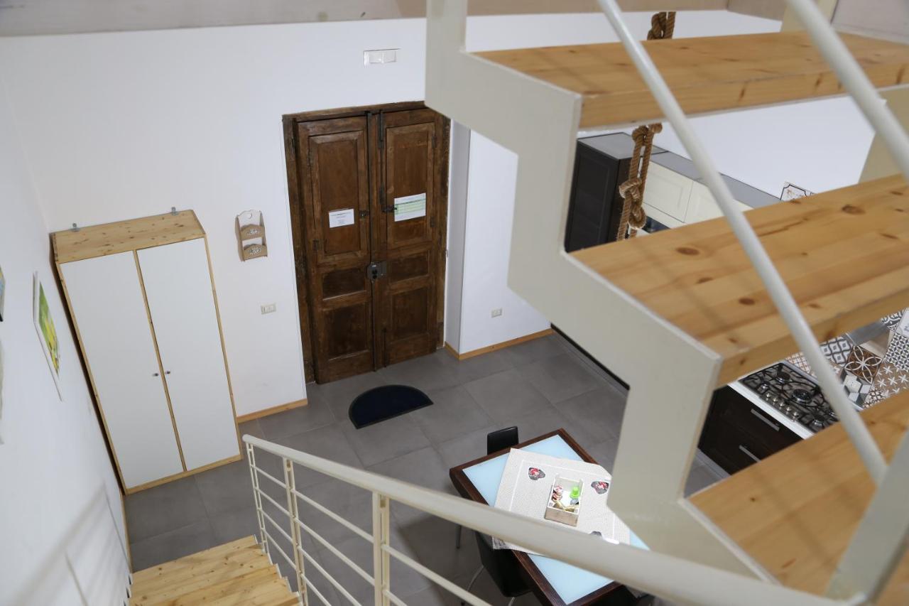 Appartamenti Laura Wi-Fi Curti Экстерьер фото